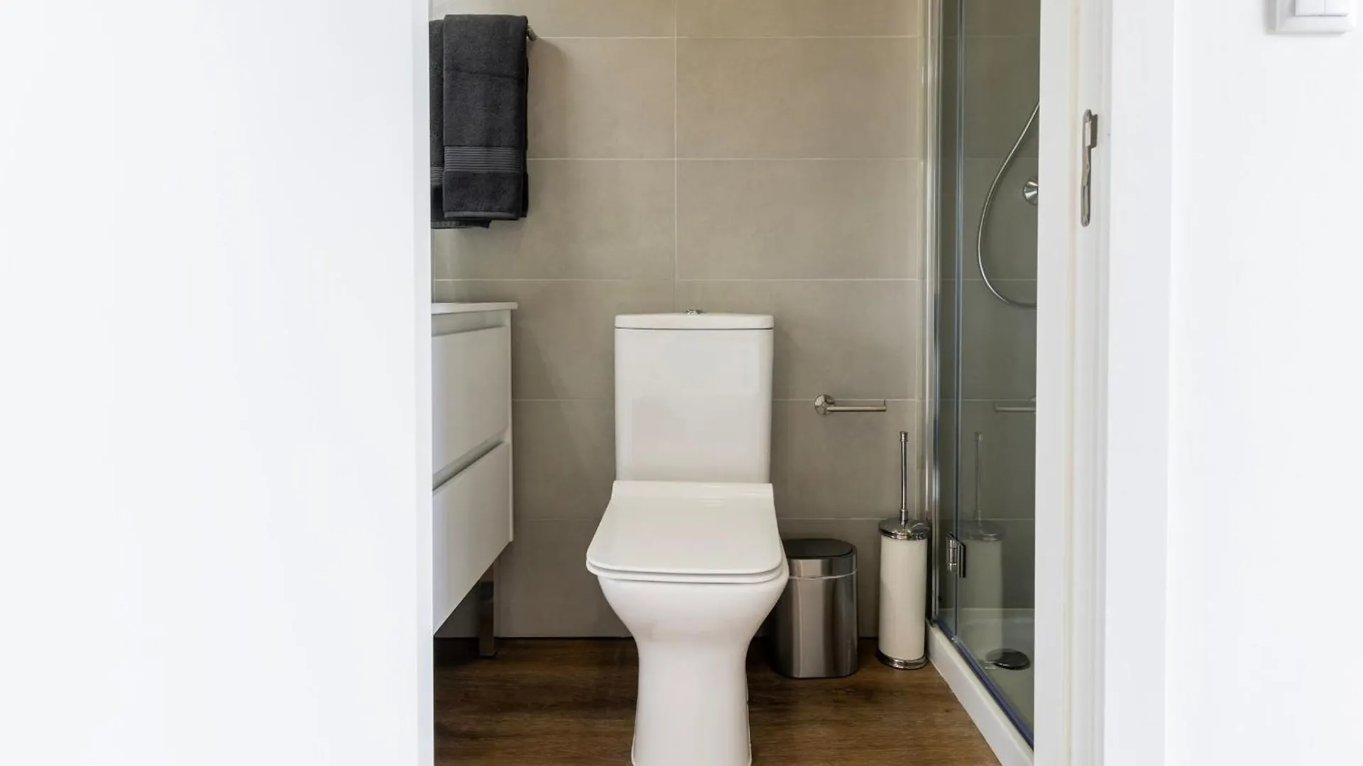 2Bdr Cozy Apartment In Graca By Lovelystay Lisbon