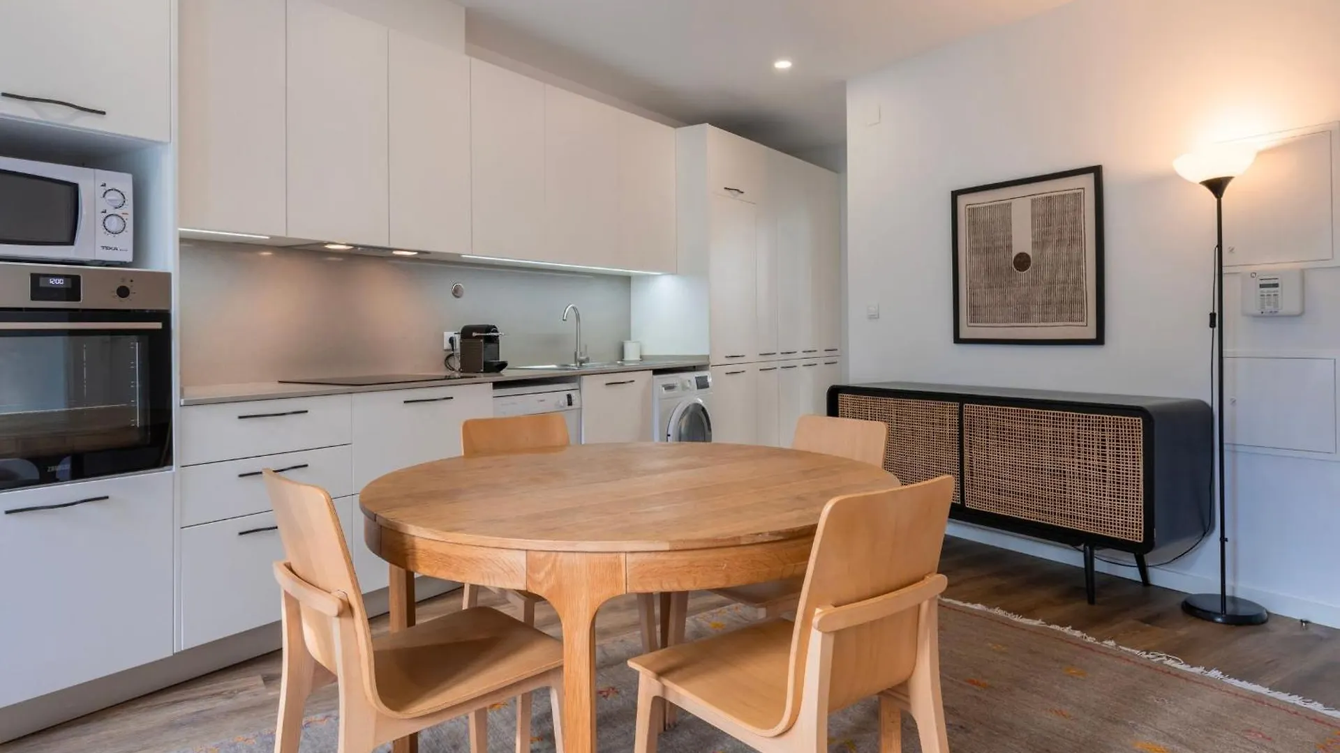 2Bdr Cozy Apartment In Graca By Lovelystay Lisbon