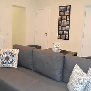 Apartment New Charming Flat In The Heart Of, Lisbon